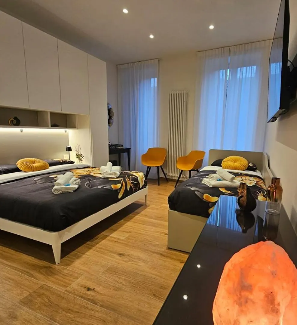 Hotel Salotto Corso Garibaldi Piacenza