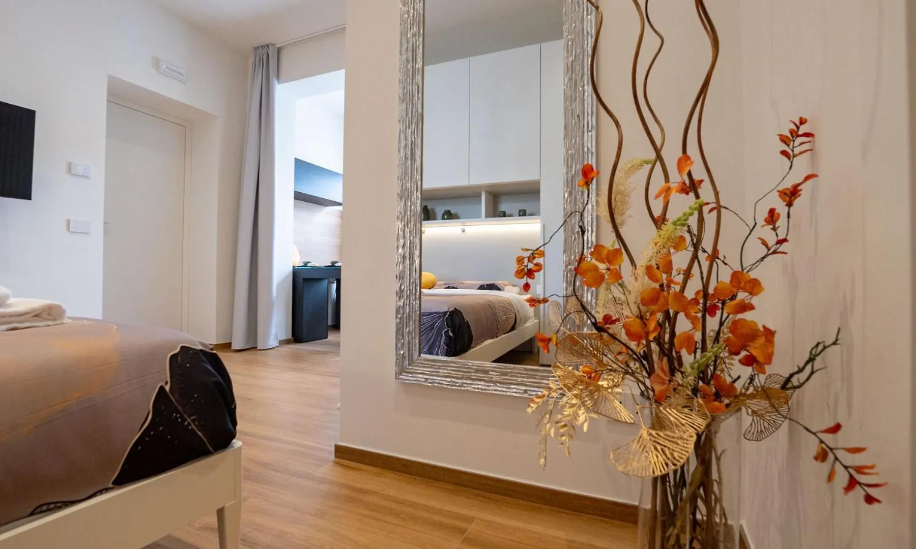 Hotel Salotto Corso Garibaldi Plasencia 0*,  Italia