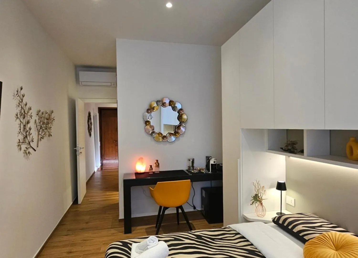 Pensión Hotel Salotto Corso Garibaldi Plasencia